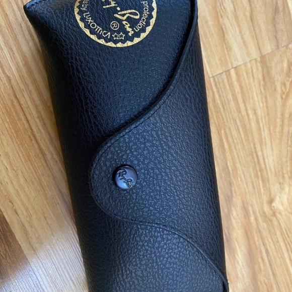 Full Set- Ray Ban Sunglasses, made in italy - Picture 3 of 4